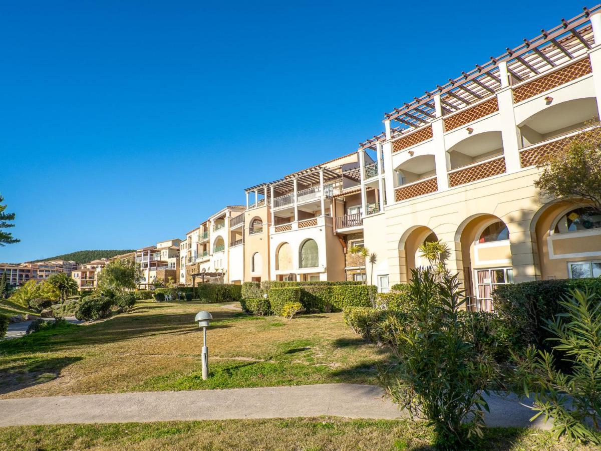 Apartment Village Cap Estérel - L'Esquinade-31 Saint-Raphaël Exterior foto